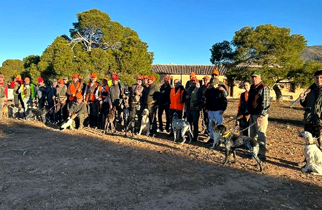Veintitr�s cazadores participaron en el Campeonato de Caza Menor con Perro que este a�o cumple 39 a�os