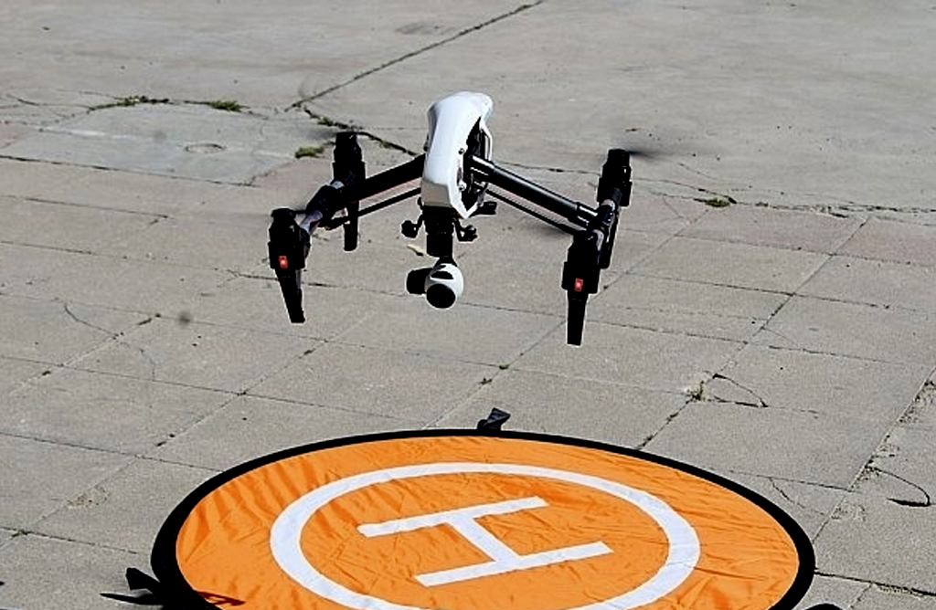 Se investiga el vuelo de un dron sin autorizaci�n en los desfiles del Carnaval de Totana