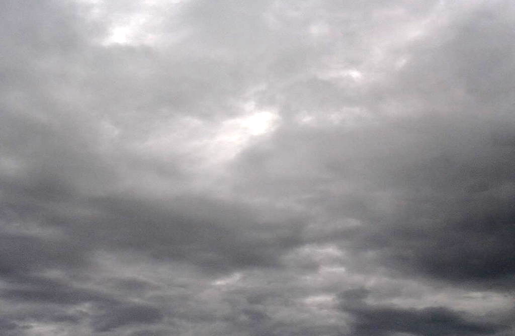 Temperaturas sin cambios y posibilidad de precipitaciones dbiles y ocasionales por la tarde