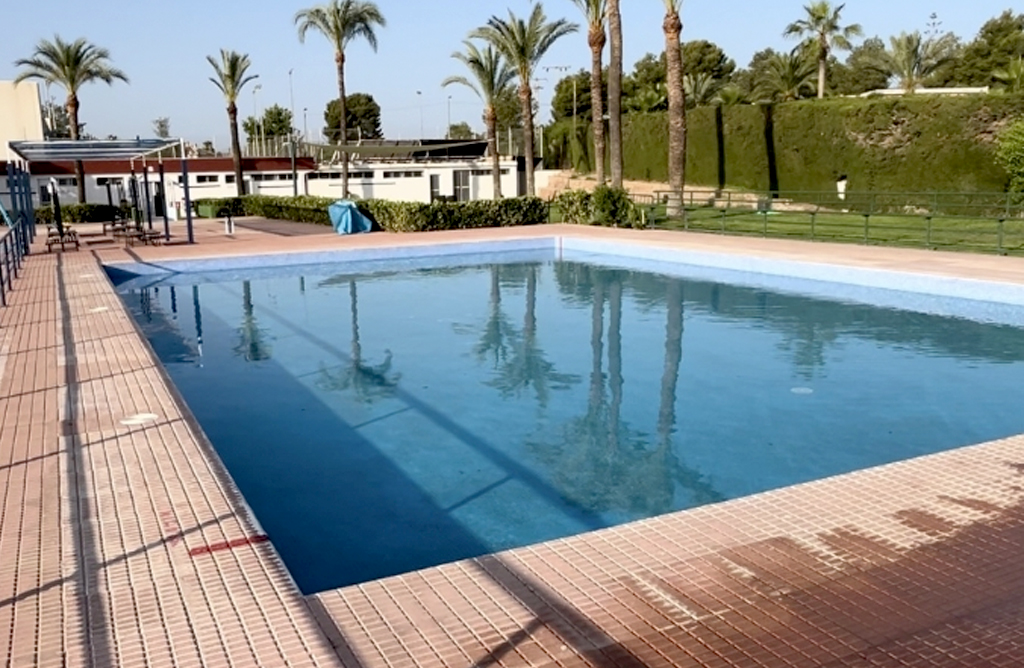 Las piscinas municipales ya estn a pleno rendimiento 